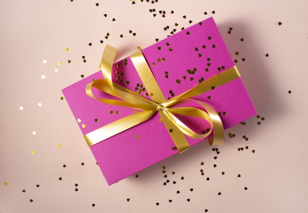 Anniversary Hamper Deluxe
