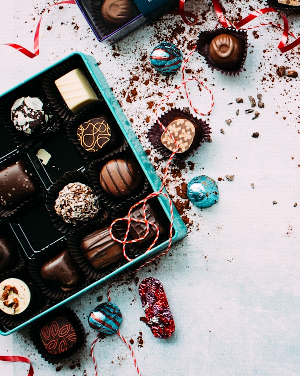 Lindt Premium Dark Chocolate Set